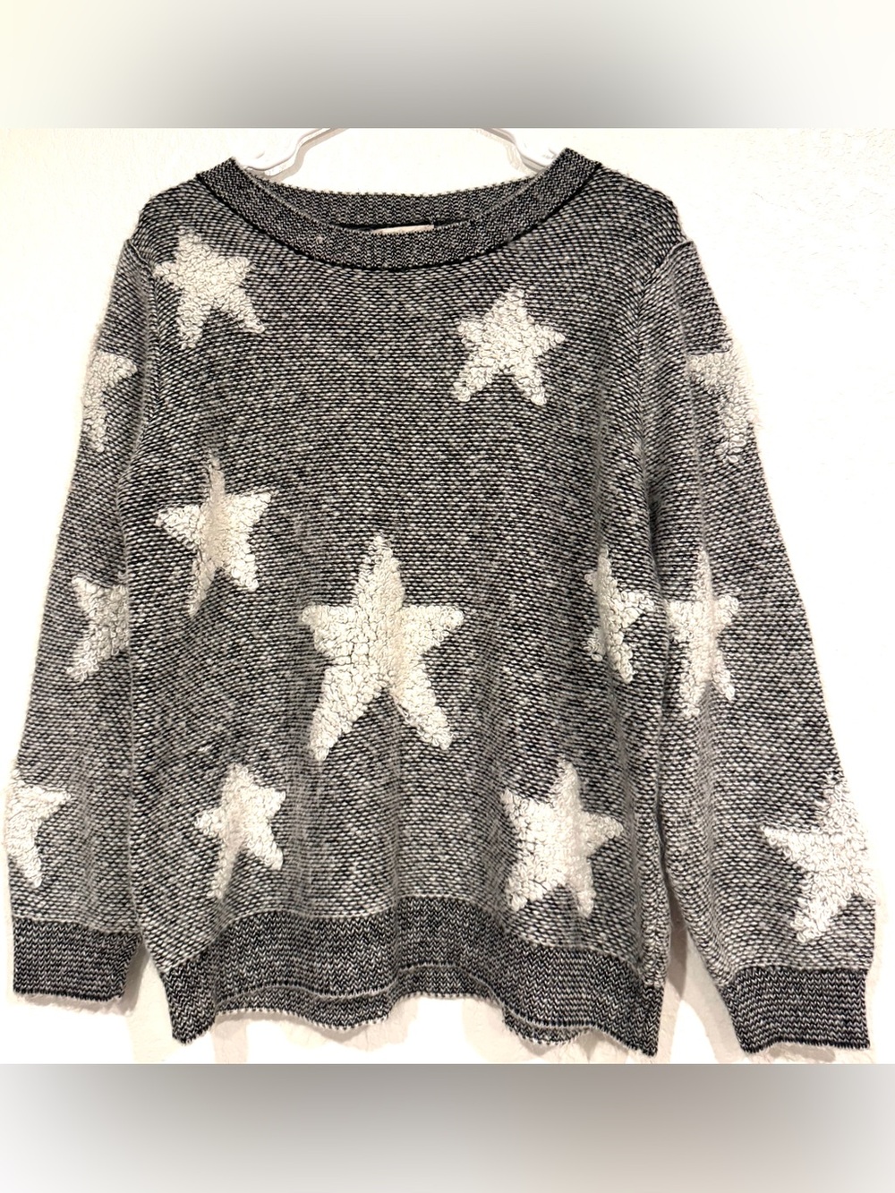 Altar’d State ST438 Gray Ivory Textured Star Knit Sweater S/M Boho